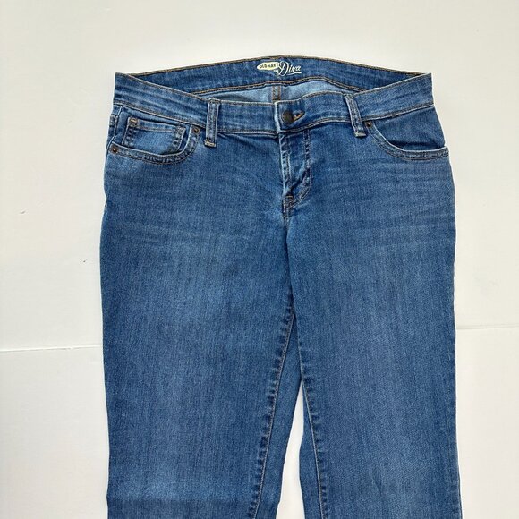 Old Navy The Diva Bootcut Women's size 6 Medium Wash Blue Denim jeans - Picture 2 of 5